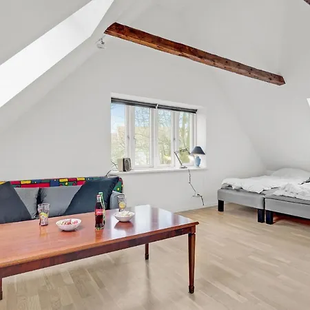 Holiday home 2 Bedroom Beautiful In Vaeggerlose Boto By