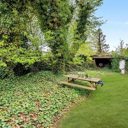 2 Bedroom Beautiful In Vaeggerlose *