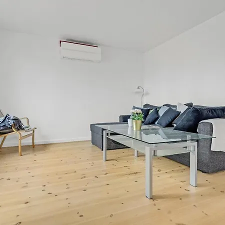 2 Bedroom Beautiful In Vaeggerlose *